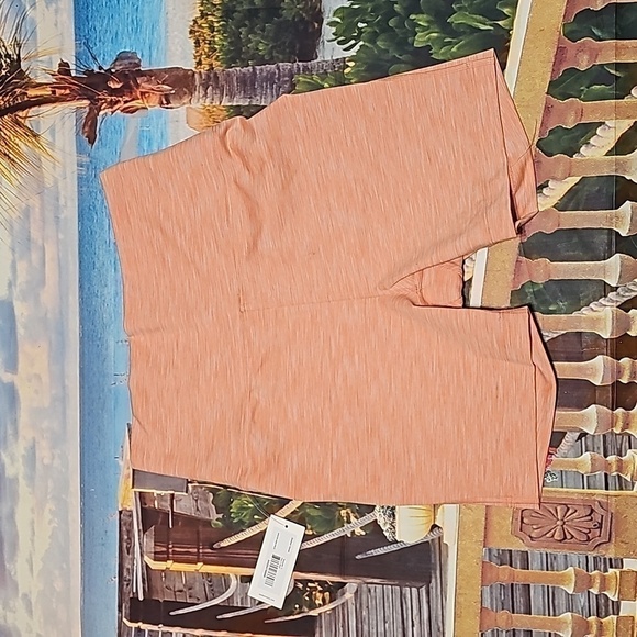 Outdoor Voices Terracotta Shorts Size Large NWT - Picture 1 of 5